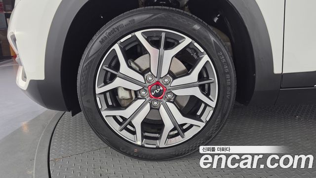 Kia Seltos из Кореи Encar