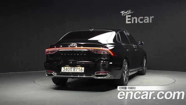 Hyundai Grandeur из Кореи Encar
