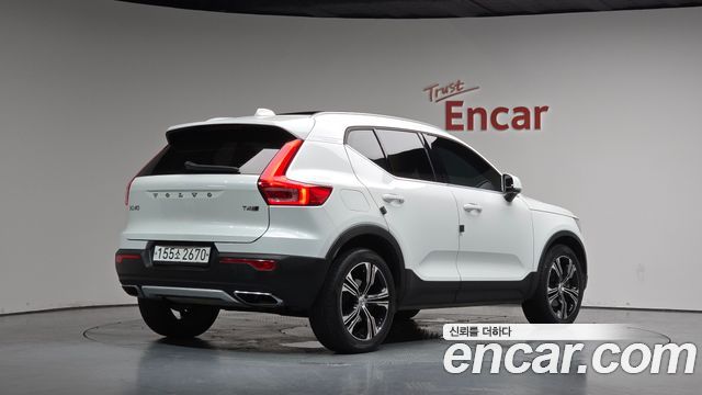 Volvo XC40 из Кореи Encar