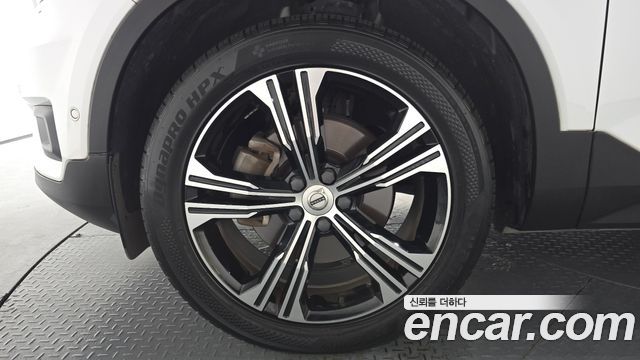 Volvo XC40 из Кореи Encar