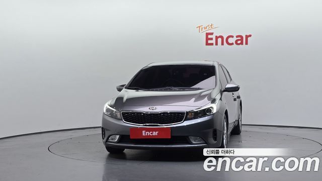 Kia K3 из Кореи Encar