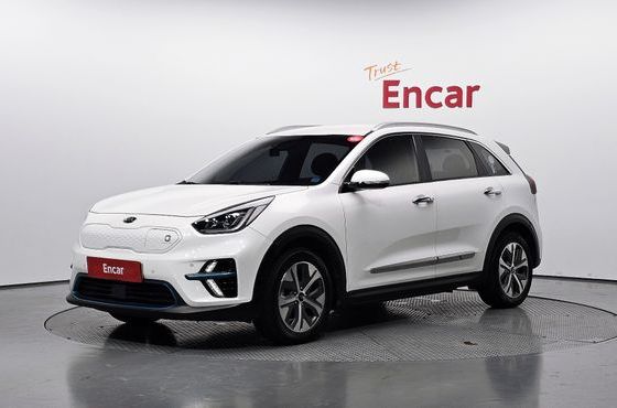 Kia Niro Noblesse — пробег 125 420 км — фото 1 из 5