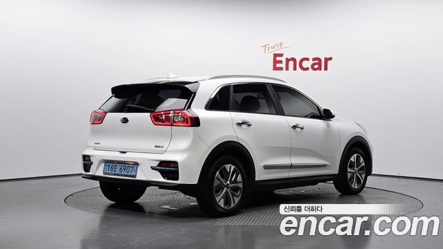 Kia Niro из Кореи Encar