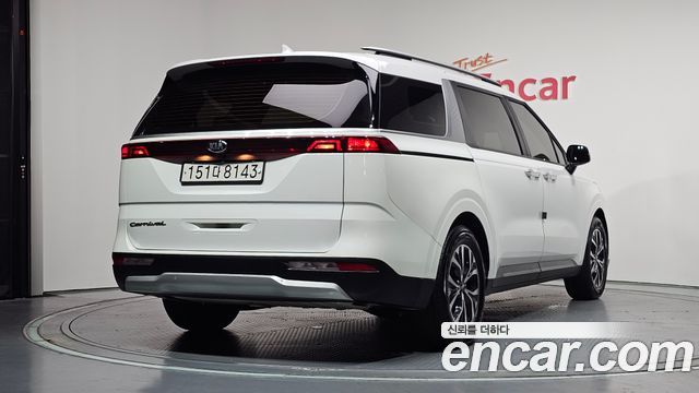 Kia Carnival из Кореи Encar