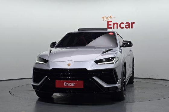 Lamborghini Urus 4.0 V8 S — пробег 18 400 км — фото 3 из 5