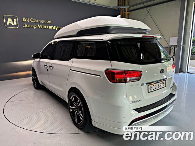 Kia Carnival из Кореи Encar