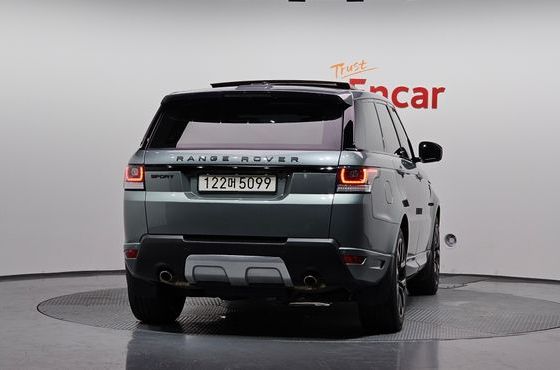Land Rover Range Rover Sport 3.0 SDV6 AB Dynamic — пробег 127 705 км — фото 4 из 5