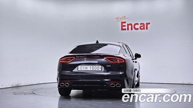 Kia Stinger из Кореи Encar