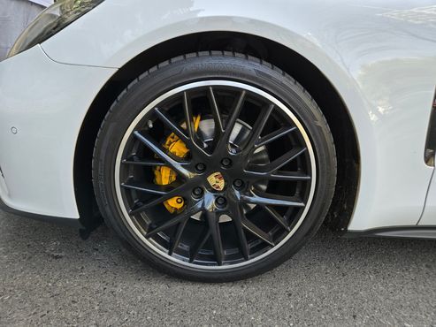 Porsche Panamera 3.0 AWD — пробег 90 000 км — фото 5 из 5