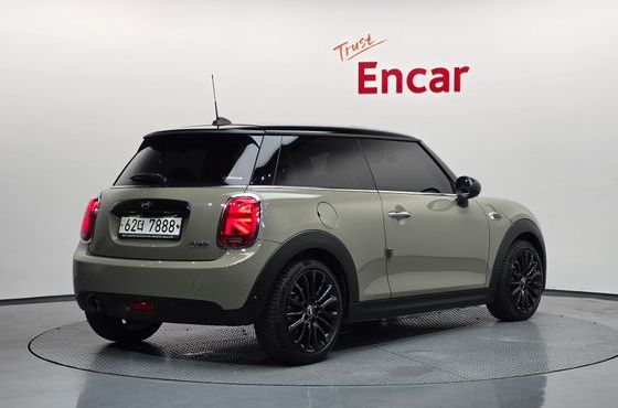 Mini Cooper Standard Third Generation — пробег 91 672 км — фото 2 из 5