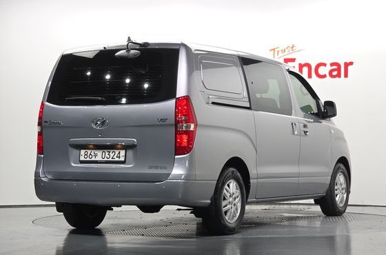 Hyundai Starex Van 5-Seater Smart — пробег 116 120 км — фото 2 из 5