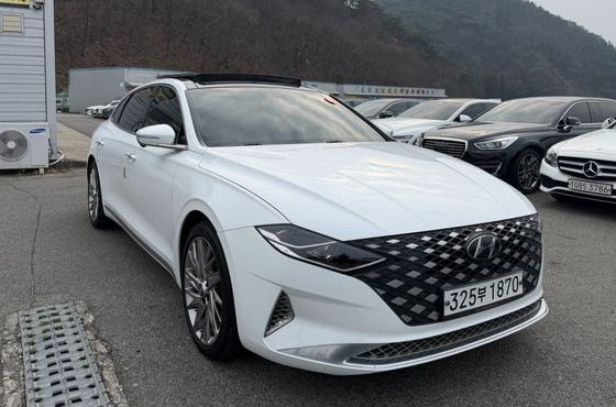 Hyundai Grandeur 2.5 Calligraphy — пробег 37 100 км — фото 1 из 5