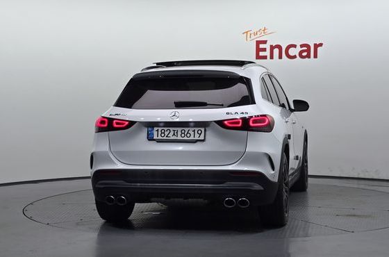 Mercedes-Benz GLA-Class GLA45 AMG 4MATIC+ — пробег 66 887 км — фото 4 из 5