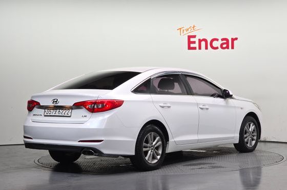 Hyundai Sonata LPI Smart — пробег 31 547 км — фото 2 из 5