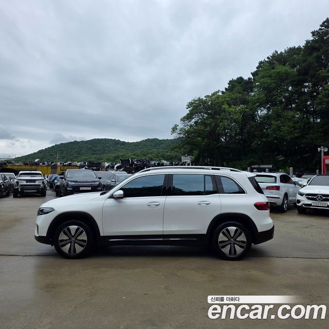 Mercedes-Benz EQB из Кореи Encar