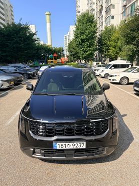Kia Carnival Gasoline 7 Seater X Line — пробег 7 900 км — фото 2 из 5