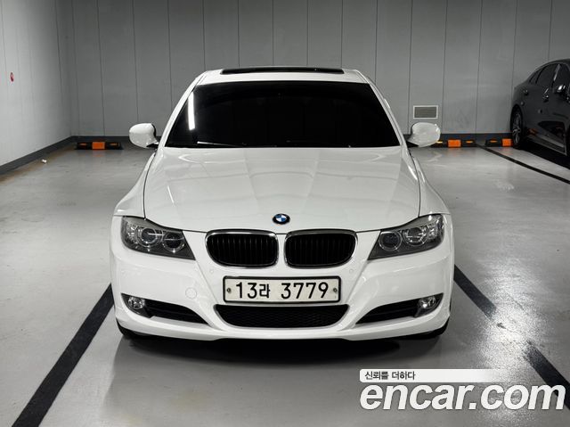 BMW 3-Series 320i Sedan — пробег 148 063 км — фото 3 из 5