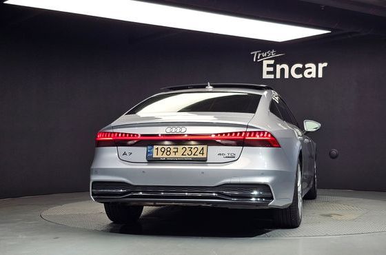 Audi A7 45 TDI Quattro Premium — пробег 83 852 км — фото 4 из 5