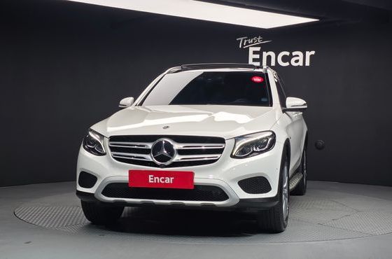 Mercedes-Benz GLC-Class GLC350e 4MATIC Premium — пробег 137 447 км — фото 3 из 5