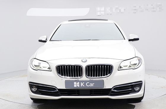 BMW 5-Series 520d Luxury Plus — пробег 93 914 км — фото 3 из 5