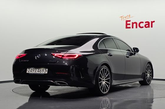 Mercedes-Benz CLS-Class CLS450 4MATIC AMG Line — пробег 82 066 км — фото 2 из 5