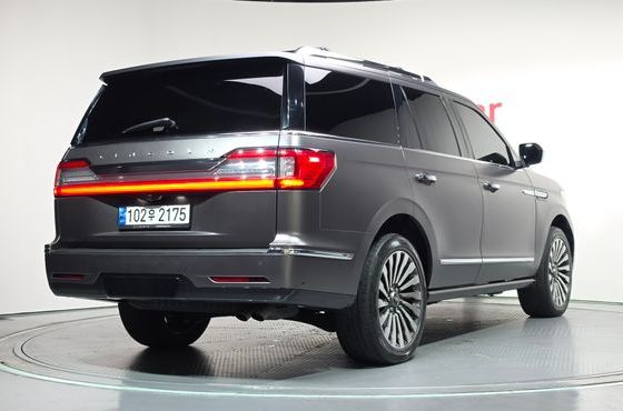Lincoln Navigator 3.5L — пробег 68 202 км — фото 2 из 5