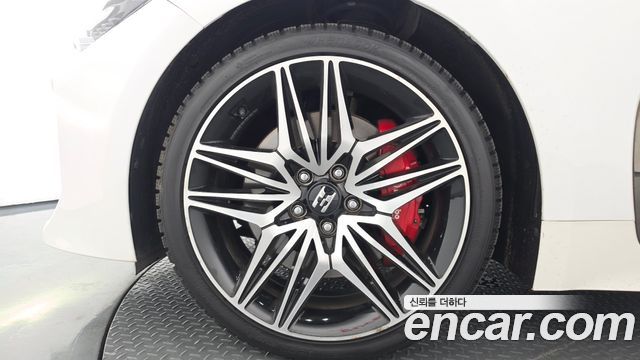 Kia Stinger из Кореи Encar