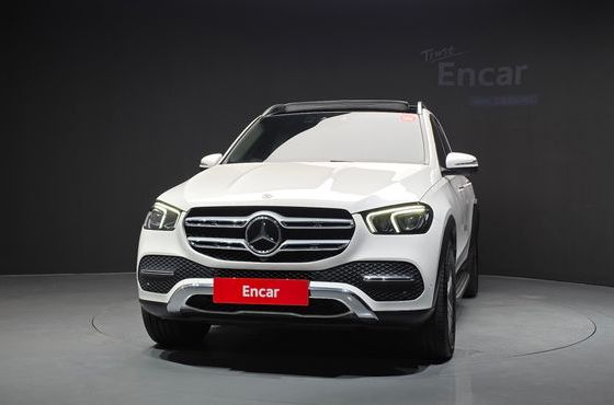 Mercedes-Benz GLE-Class GLE300d 4MATIC — пробег 136 229 км — фото 3 из 5
