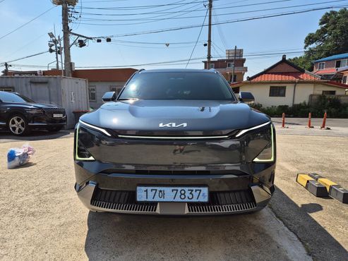 Kia EV5 Long Range 2WD Earth — пробег 425 км — фото 1 из 5
