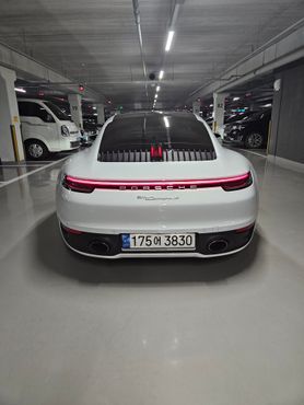 Porsche 911 Carrera S — пробег 12 161 км — фото 4 из 5