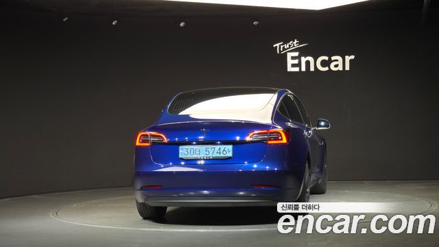 Tesla Model 3 Standard Range Plue RWD — пробег 75 341 км — фото 4 из 5