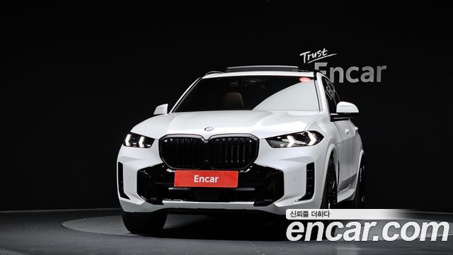 BMW X5 xDrive 40d M Sport Pro — пробег 4 081 км — фото 3 из 5