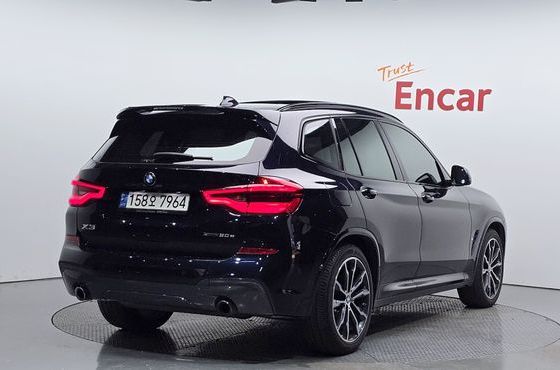 BMW X3 xDrive 30e M sports Online Exclusive Edition — пробег 93 936 км — фото 2 из 5