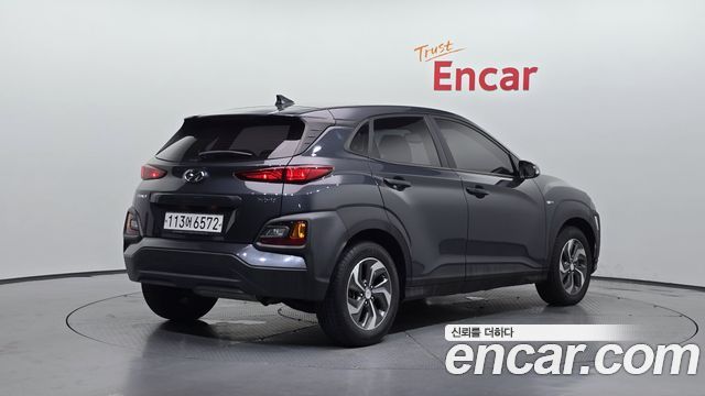 Hyundai Kona из Кореи Encar