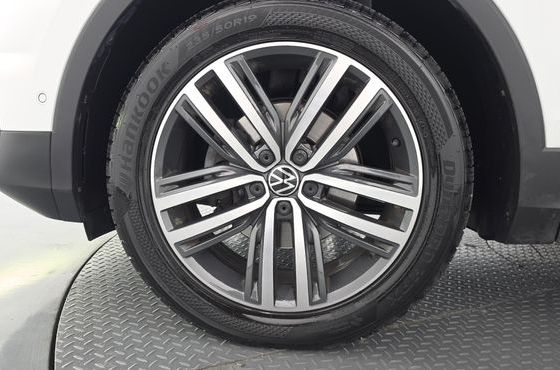 Volkswagen Tiguan 2.0 TDI 4Motion Prestige — пробег 71 581 км — фото 5 из 5