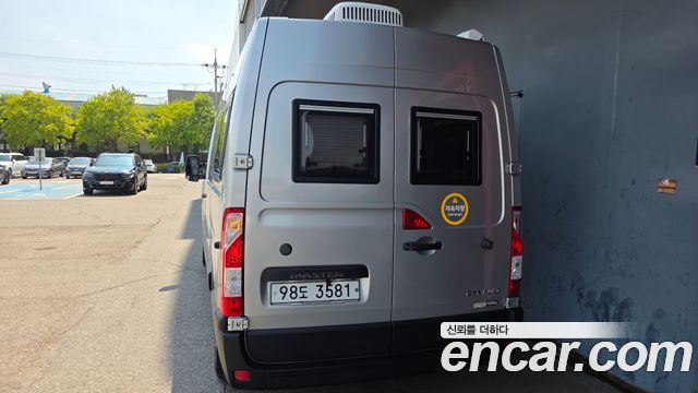 Renault (Samsung) Master Camping car — пробег 40 584 км — фото 4 из 5