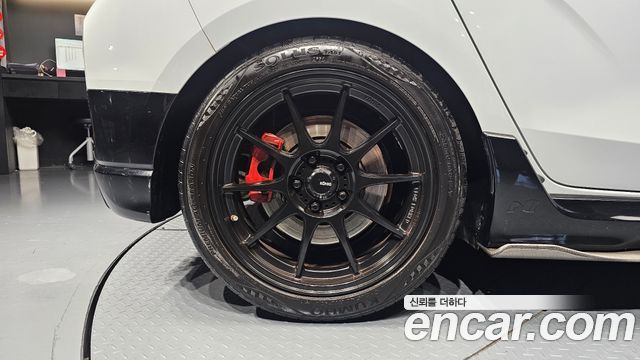 Hyundai Veloster из Кореи Encar