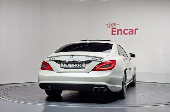 Mercedes-Benz CLS-Class CLS63 AMG — пробег 167 891 км — фото 4 из 5