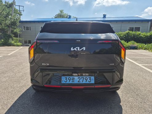 Kia EV3 Long Range 2WD GT Line — пробег 68 861 км — фото 4 из 5