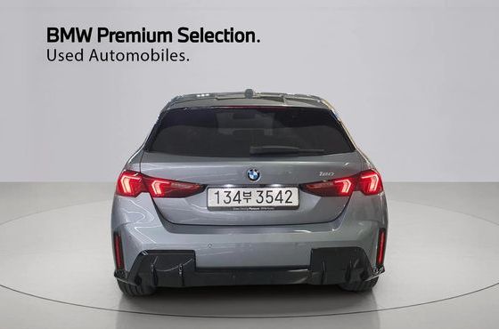 BMW 1-Series 120 M Sport — пробег 4 025 км — фото 4 из 5