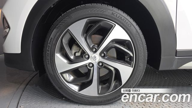 Hyundai Tucson из Кореи Encar
