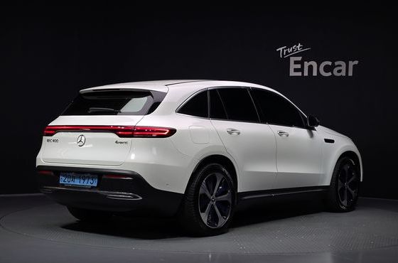 Mercedes-Benz EQC EQC400 4MATIC — пробег 81 332 км — фото 2 из 5
