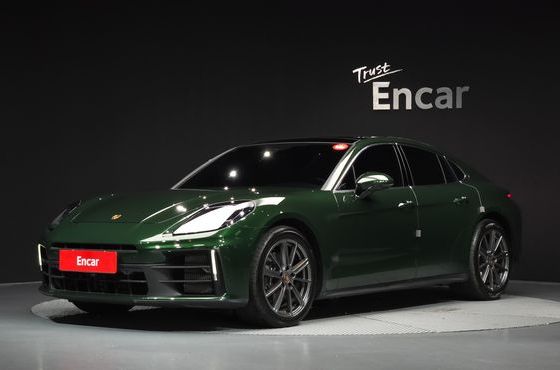 Porsche Panamera 2.9 AWD — пробег 1 697 км — фото 1 из 5