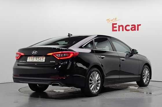 Hyundai Sonata 2.0 Smart — пробег 129 653 км — фото 2 из 5