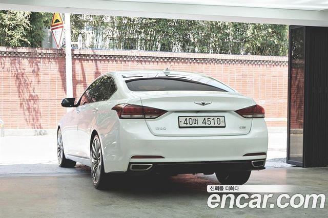 Hyundai Genesis из Кореи Encar