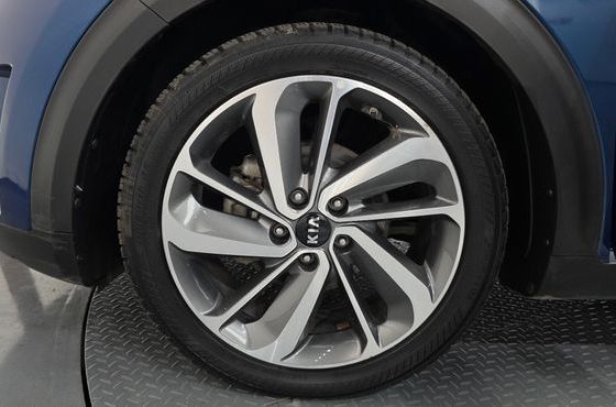 Kia Niro Prestige — пробег 165 095 км — фото 5 из 5