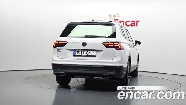 Volkswagen Tiguan из Кореи Encar