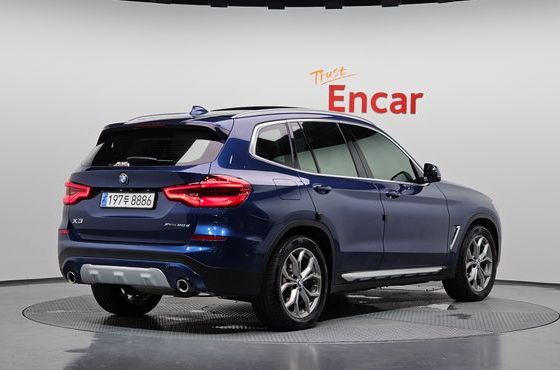 BMW X3 xDrive 20d — пробег 101 872 км — фото 2 из 5