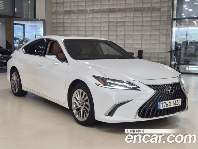 Lexus ES Executive — пробег 69 412 км — фото 3 из 5