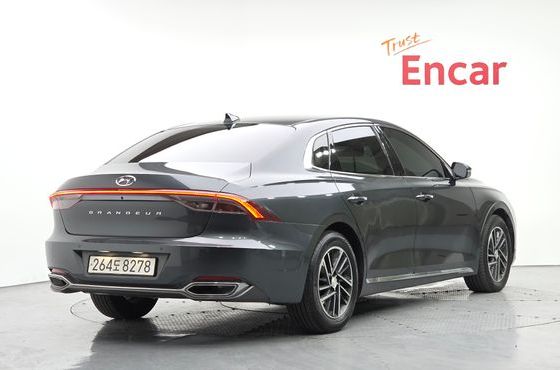 Hyundai Grandeur 2.5 Premium — пробег 58 025 км — фото 2 из 5